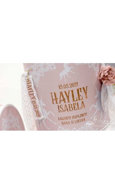 Trusou de botez roz pudra cu broderie personalizata gold si unicorni Unicorn Valley 13